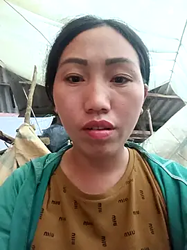 hot-luna- live sex cam