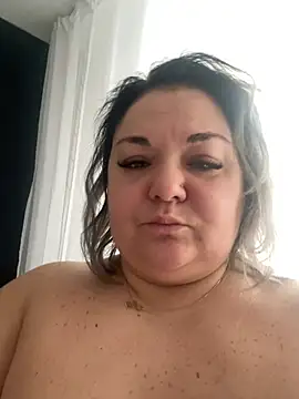 MikyVesela live sex cam