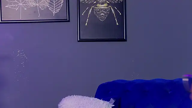 AnneHove's cam snapshot