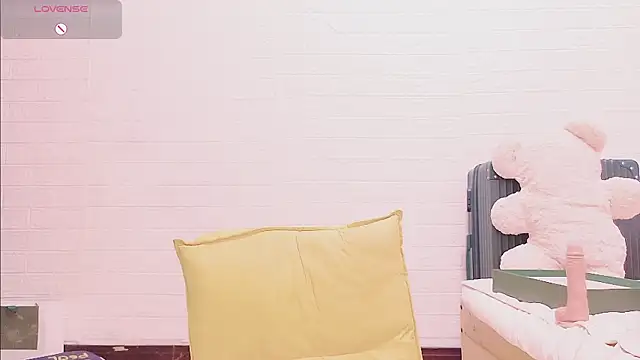 marina-cutegirll live sex cam