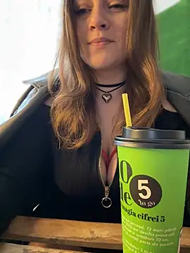 CrazyTori's cam snapshot