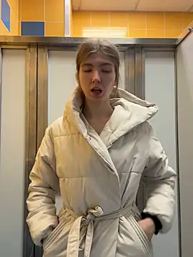 Bubble_Chloe's cam snapshot