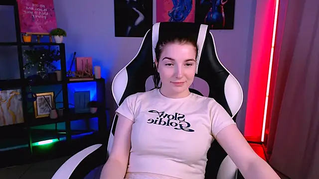 AliceChanel's cam snapshot