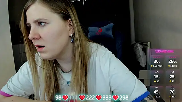 Olivia_Munk's cam snapshot