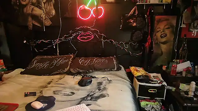 Splash_Queen420's cam snapshot