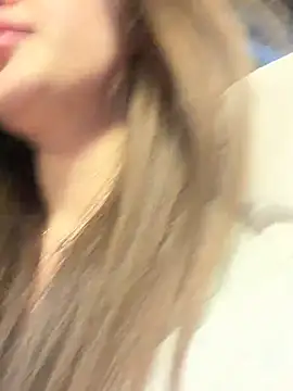 KristiRich live sex cam