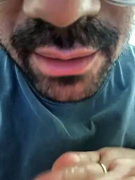 onbifeet live sex cam