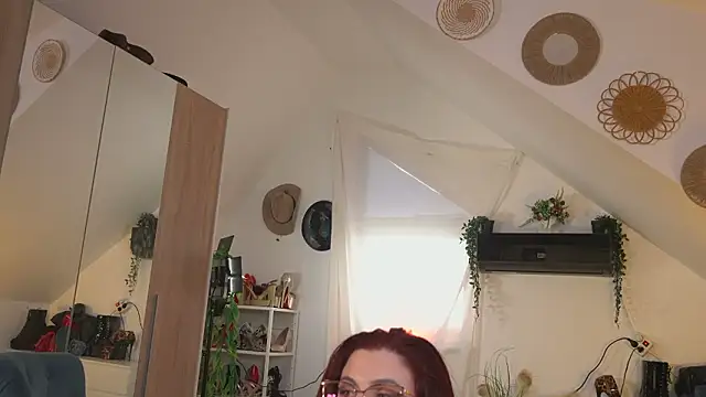 Amaliamour live sex cam