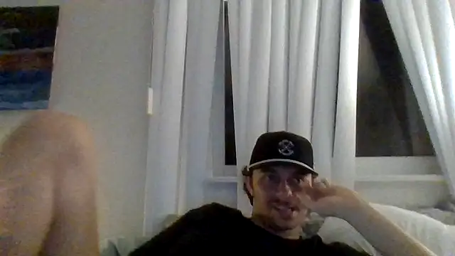 Tallhungandcloudy live sex cam