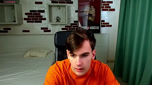 BradyFlint live sex cam