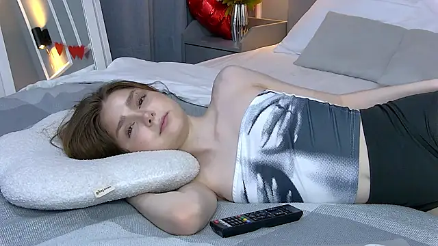 NatalieCroft's cam snapshot