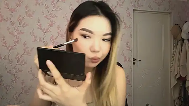 Elina_Mottel's cam snapshot