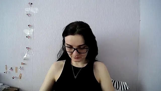 Shiny_gine's cam snapshot