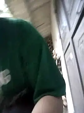 Baby_flower_1's cam snapshot