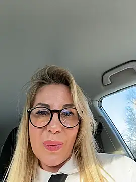 LisaMurr live sex cam