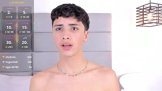 JoshClaarktt live sex cam