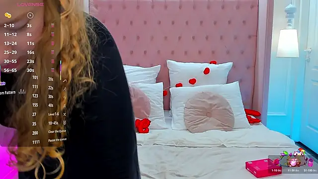 CassieRide live sex cam