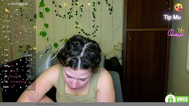 Alicia_redfollow's cam snapshot