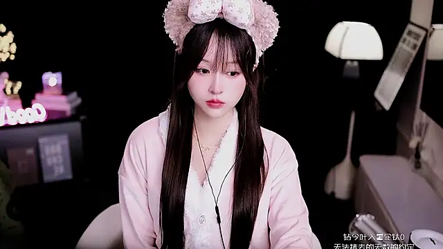 coward_by live sex cam