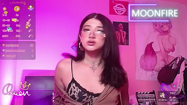 moonfiredancer live sex cam