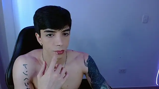 H3ll_B0I live sex cam