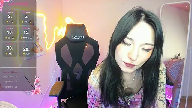 AliceeinWonderlanddd's cam snapshot