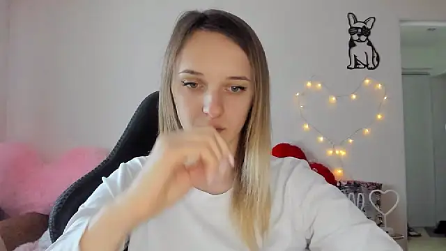 RouseReed's cam snapshot