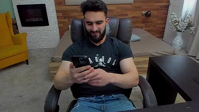 MicahLane live sex cam