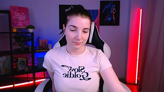 AliceChanel's cam snapshot