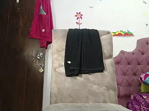 DannaTs1 live sex cam