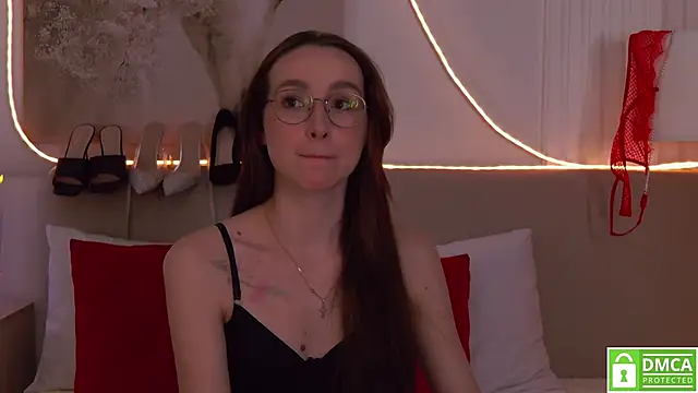 Emily_Simon live sex cam