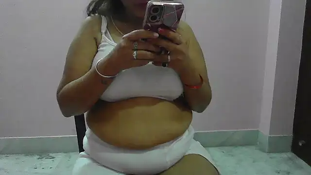 cute_lailaa's cam snapshot