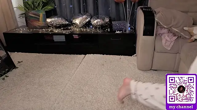 JadwigaTagliavia's cam snapshot