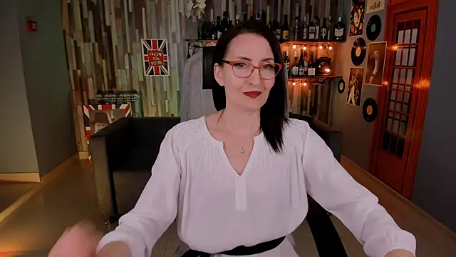 UnaTerra live sex cam