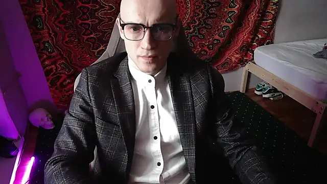 Krieger8841 live sex cam