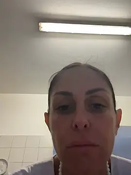 AmandaArt live sex cam