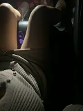 May-Squirt live sex cam