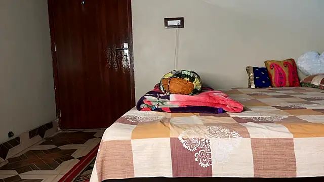 jace_desi's cam snapshot