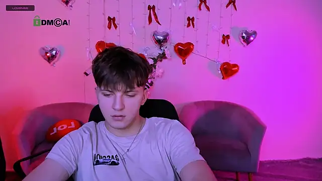 travis_wolf_ live sex cam