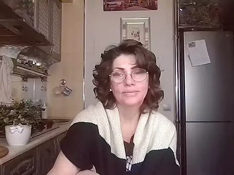 Baby-Matilda live sex cam