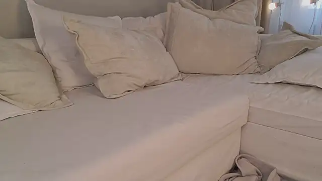 SunnyRisha live sex cam