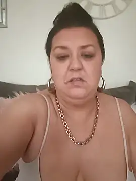 Nova-iswiserx live sex cam