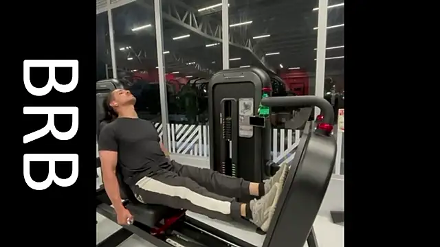 Tom_blunt96's cam snapshot