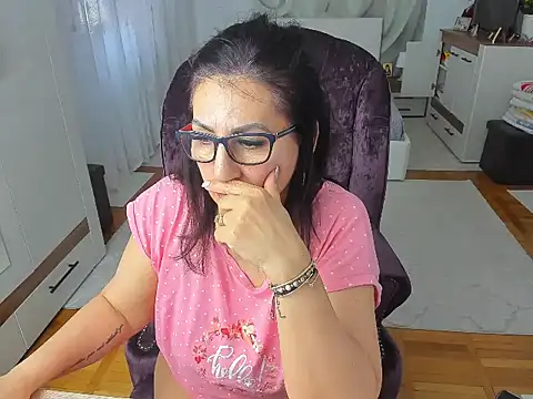 karenncougar live sex cam