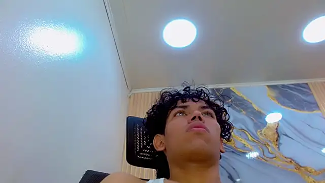 DaviidBuckx_'s cam snapshot