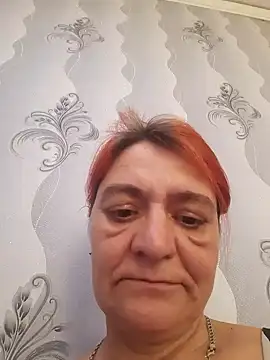 Belowa7362 live sex cam