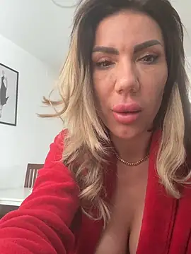 LoreennAny's cam snapshot