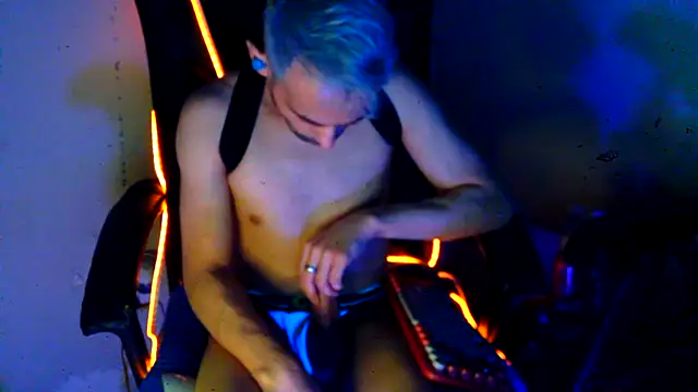 highinhtxx's cam snapshot