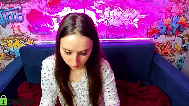 Kira__Sweet's cam snapshot