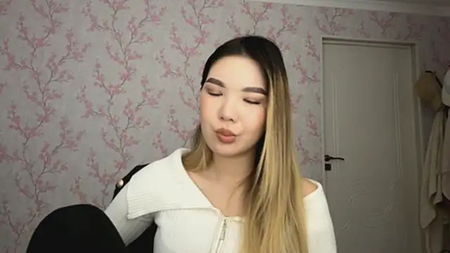 Elina_Mottel's cam snapshot